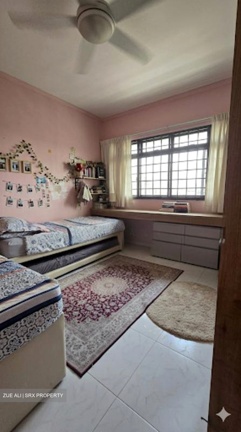 Blk 658 Woodlands Ring Road (Woodlands), HDB Executive #538087301